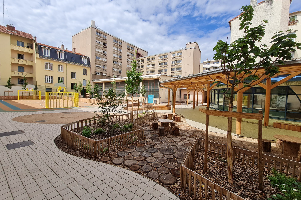 Espace jeux calmes